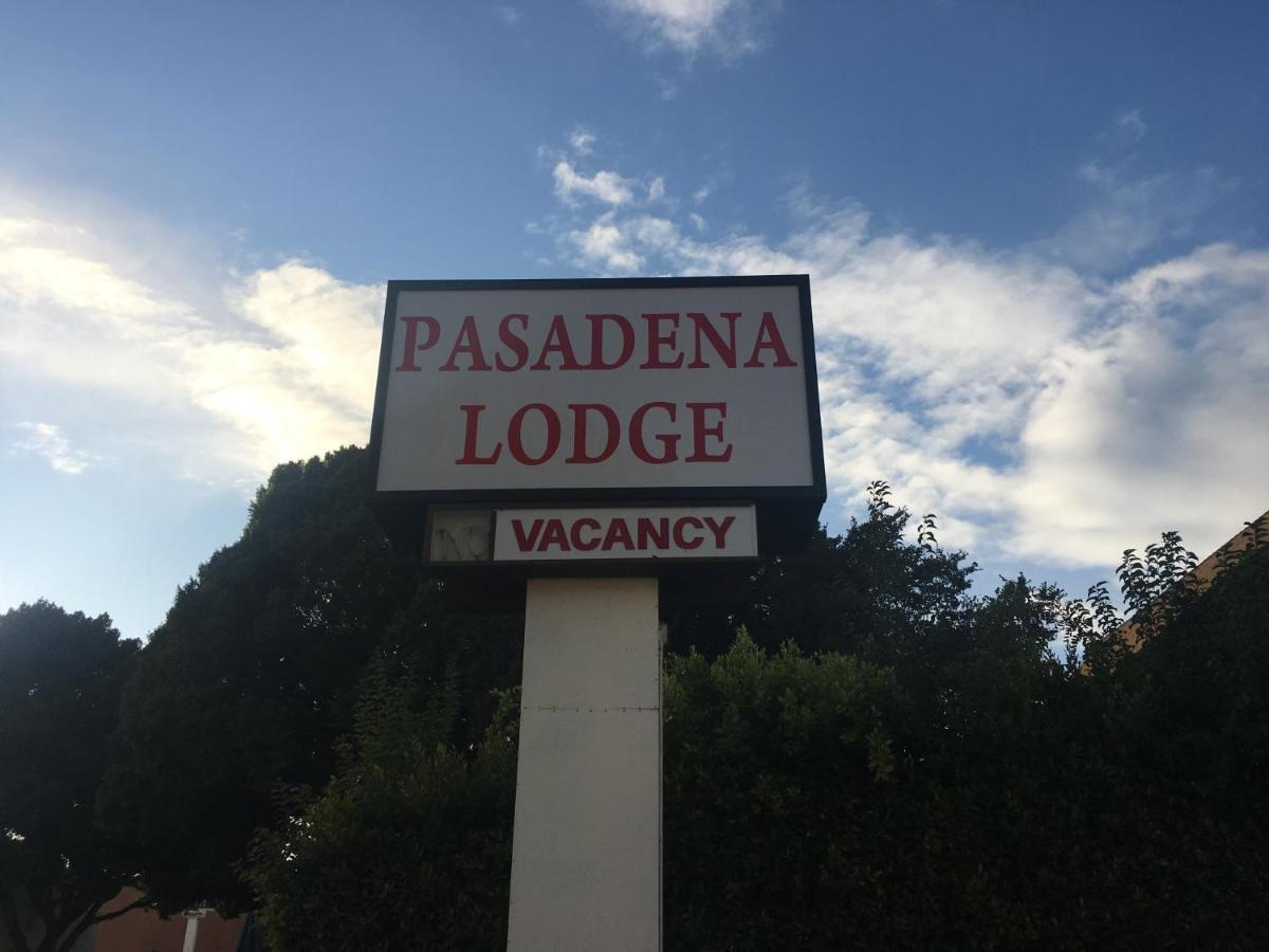 Pasadena Lodge Екстер'єр фото